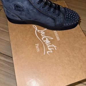 Christian Louboutin Lou Spikes
High Top Sneaker (Men’s)